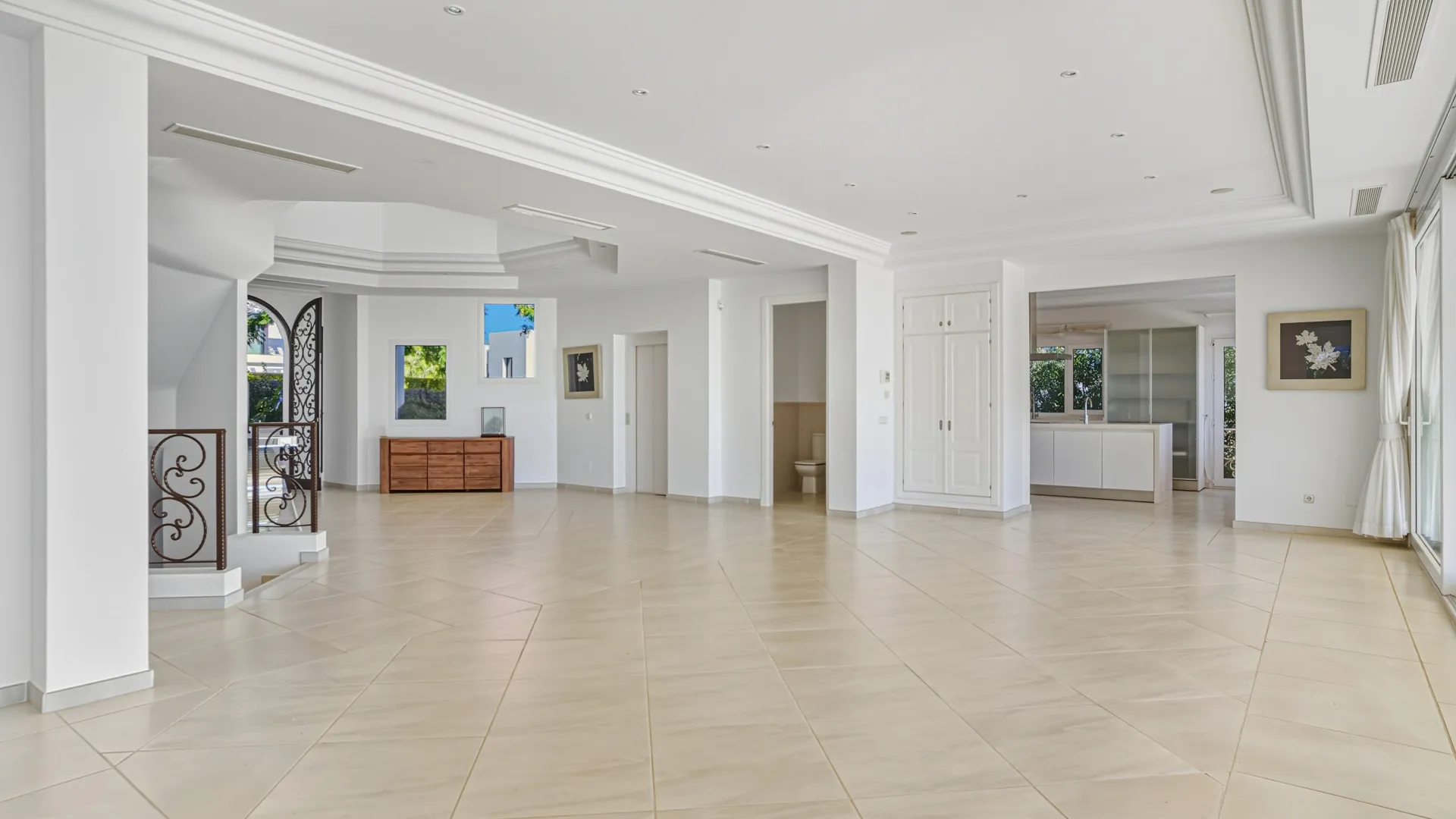 For sale villa in Los Flamingos