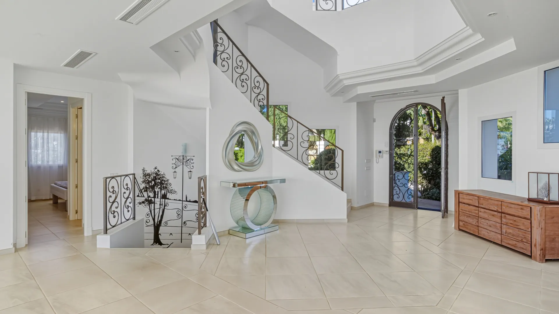 For sale villa in Los Flamingos