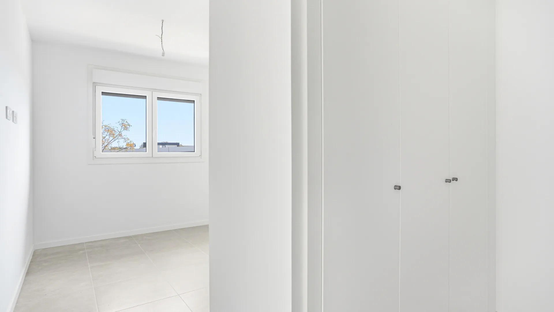 Buy Aqua Gardens apartment