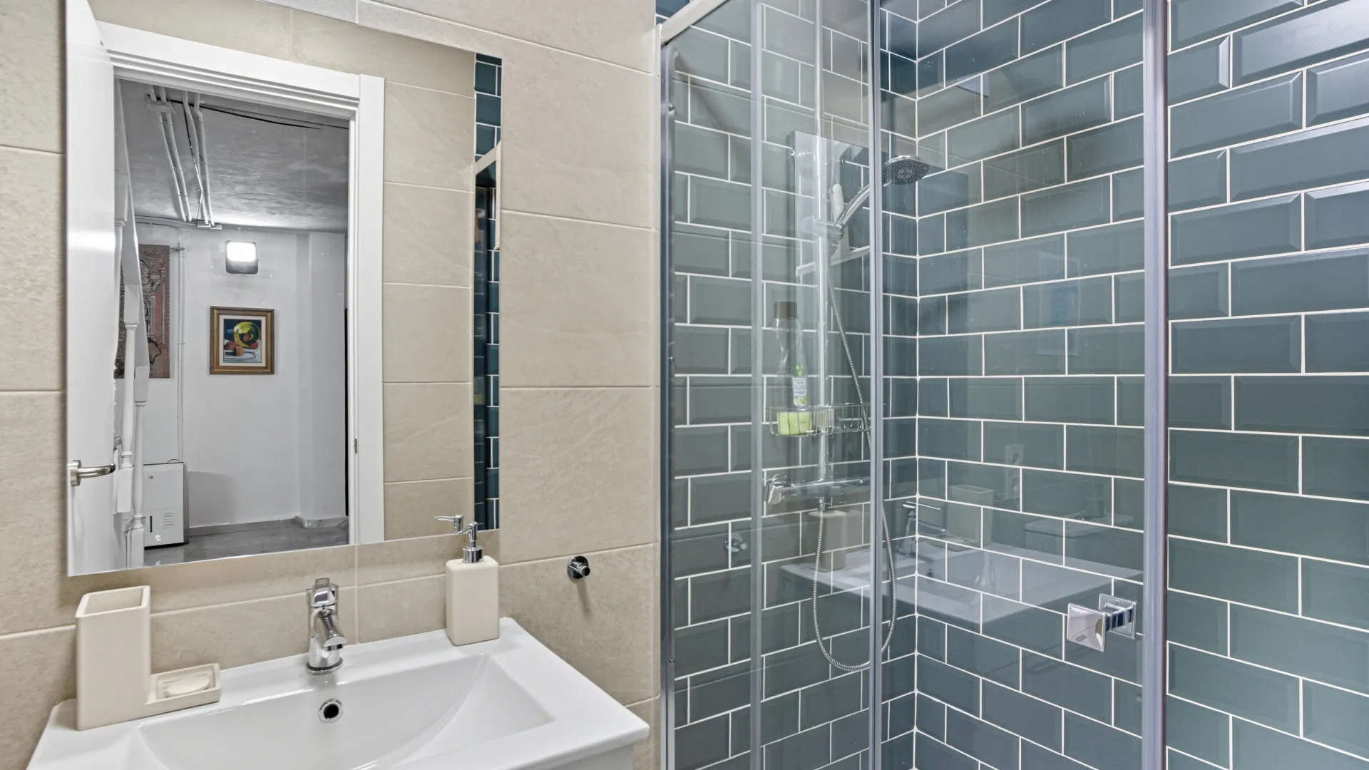 Buy town house in El Capricho