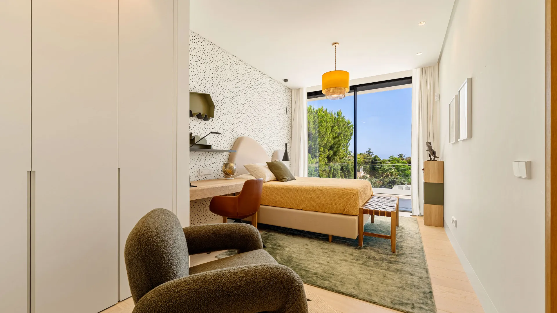 Villa for sale in Guadalmina Alta