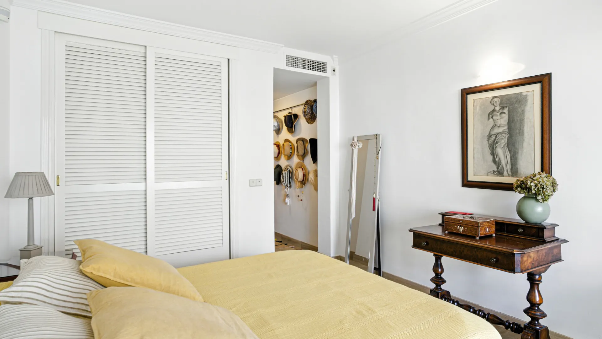 Apartamento a la venta en Elviria Playa