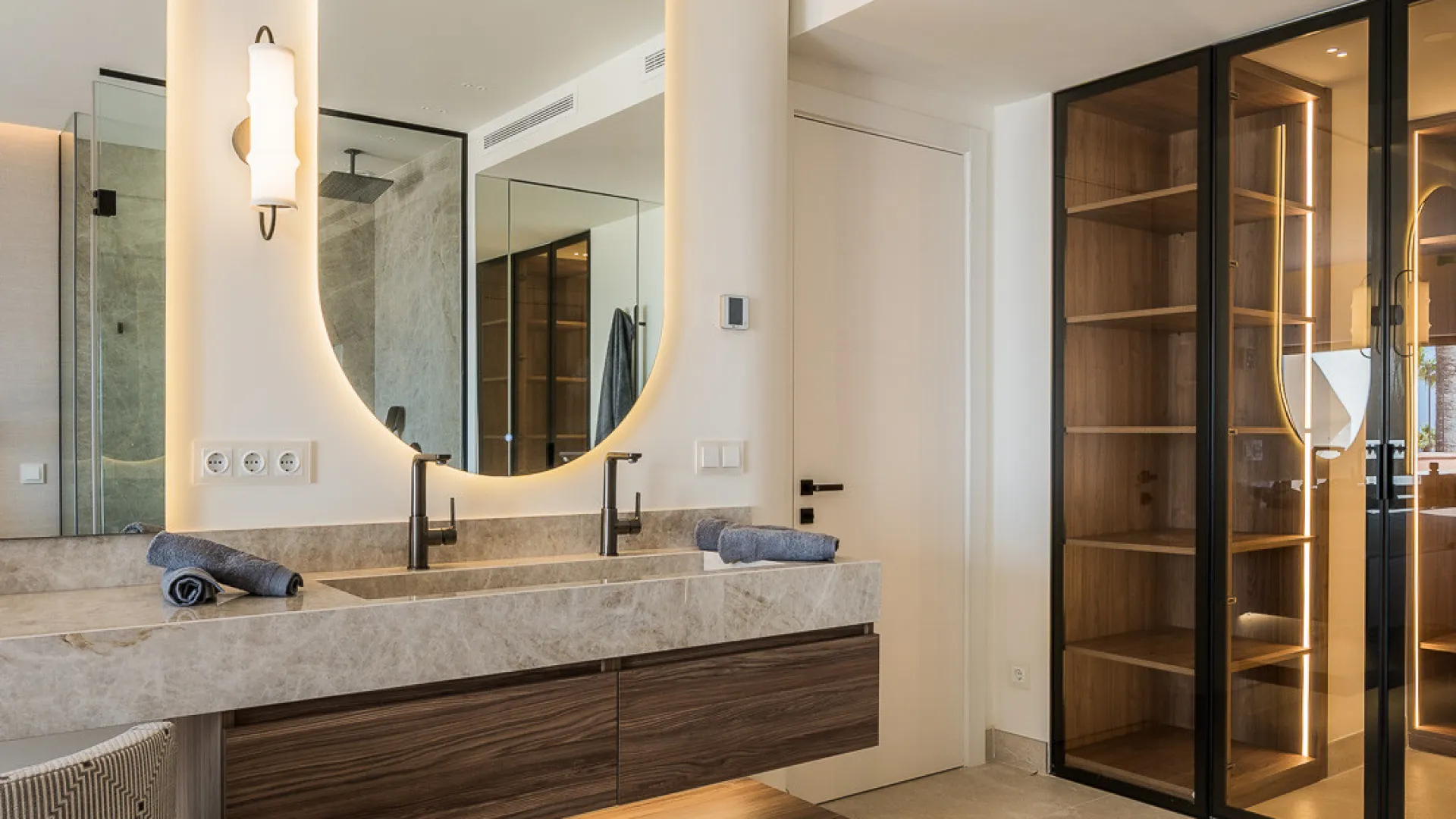 Se vende Ático en Bahía del Velerín con 3 dormitorios