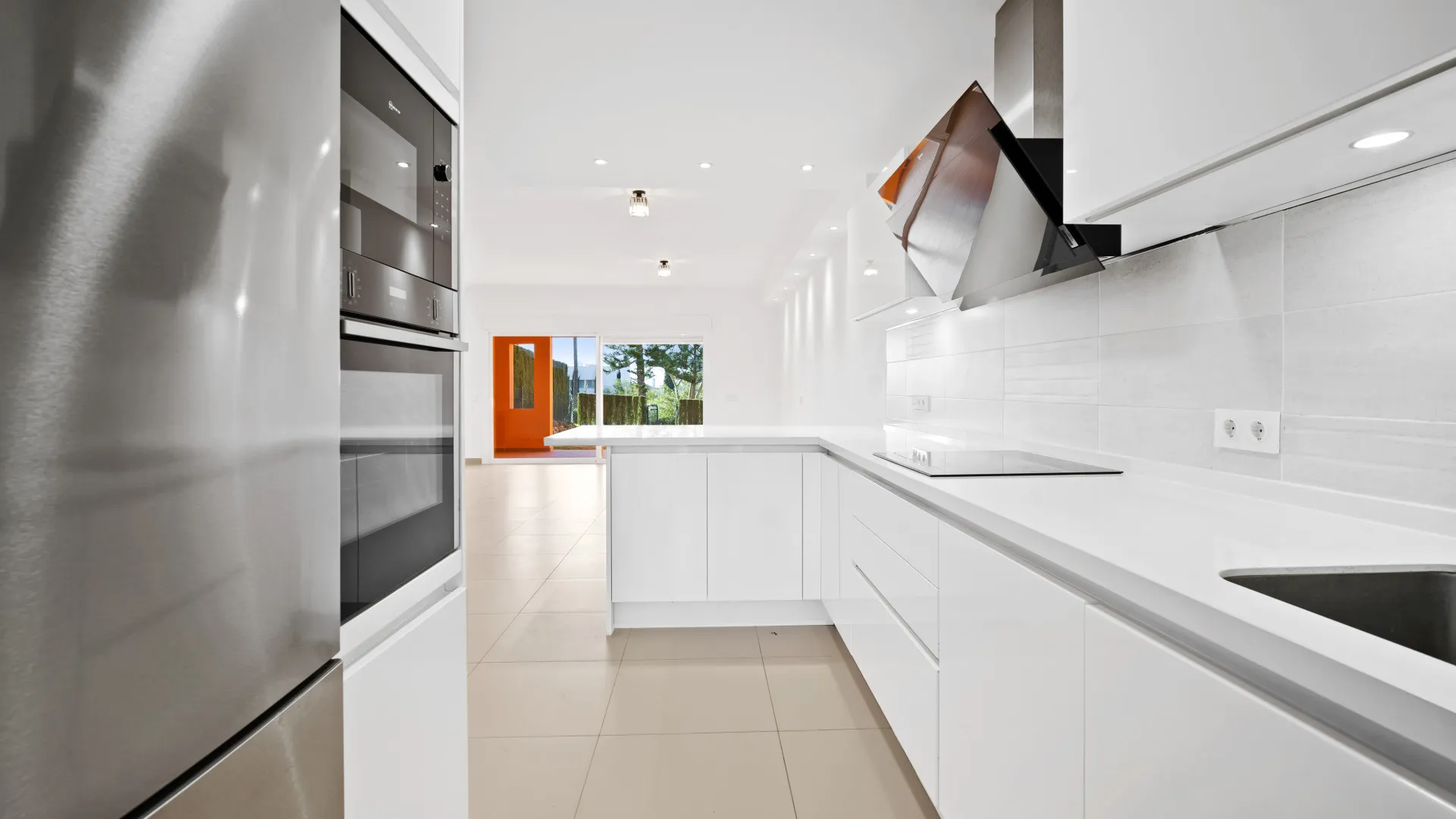 For sale Paraíso Bellevue town house with 3 bedrooms