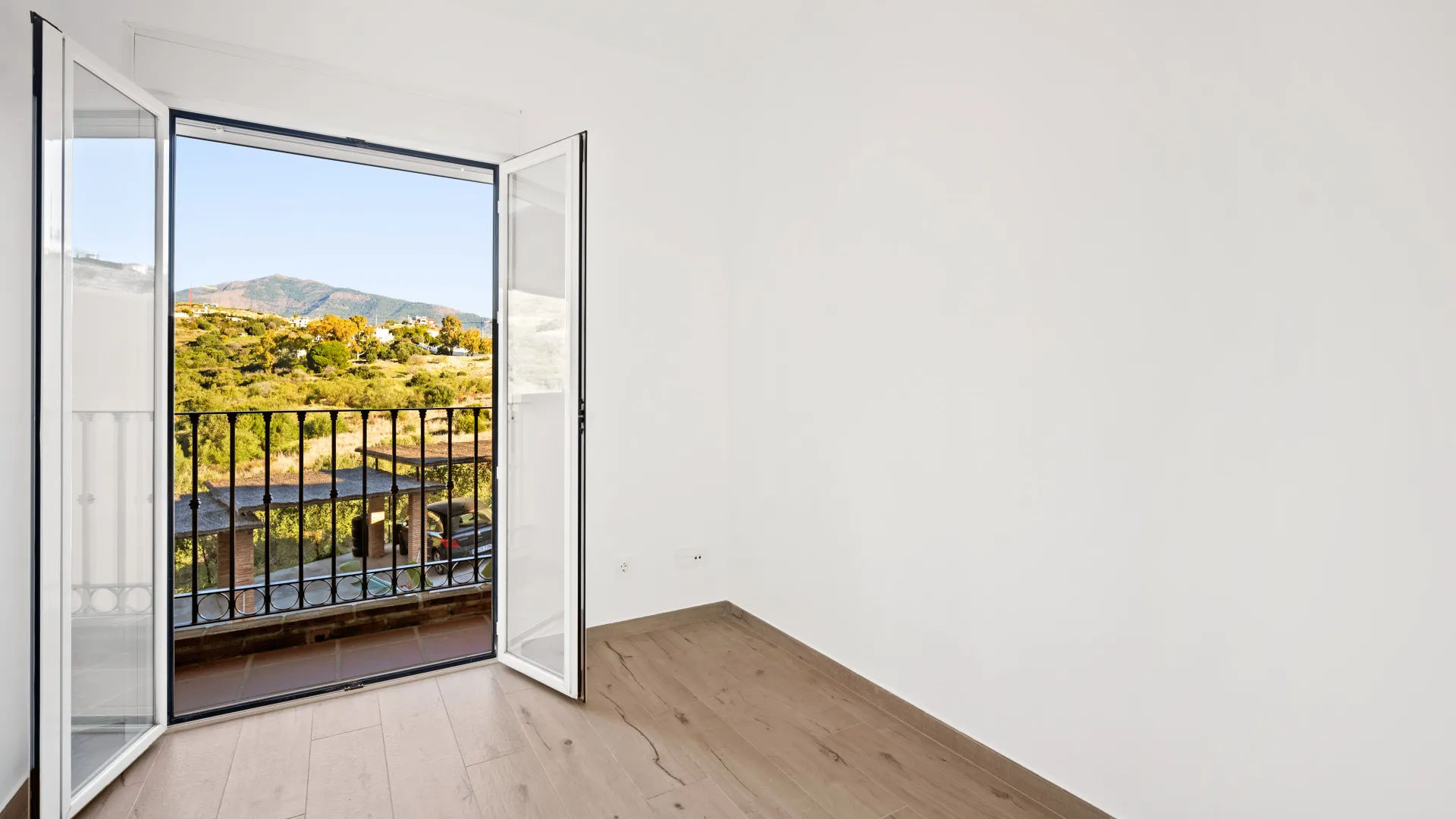 For sale Paraíso Bellevue town house with 3 bedrooms