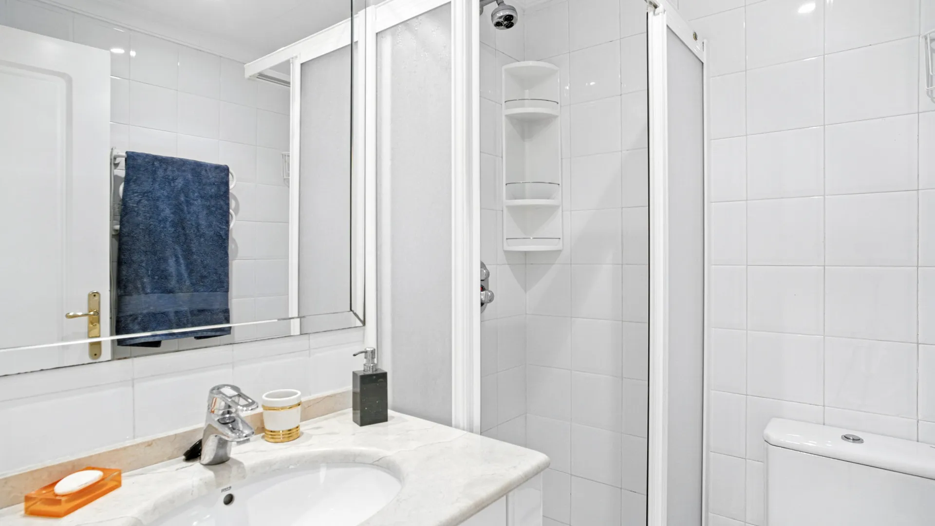 Apartamento en venta con 2 dormitorios en La Herradura