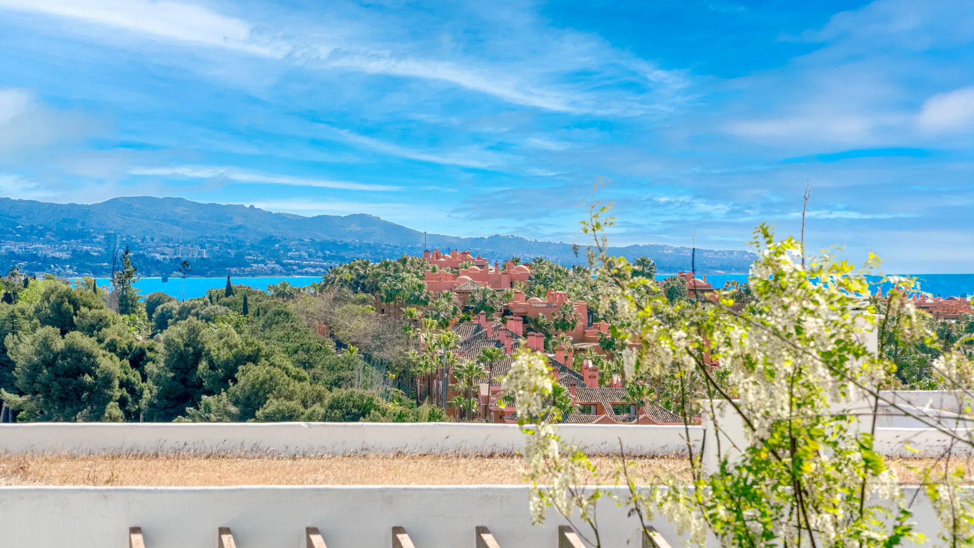 Buy Jardines de Andalucia apartment with 2 bedrooms