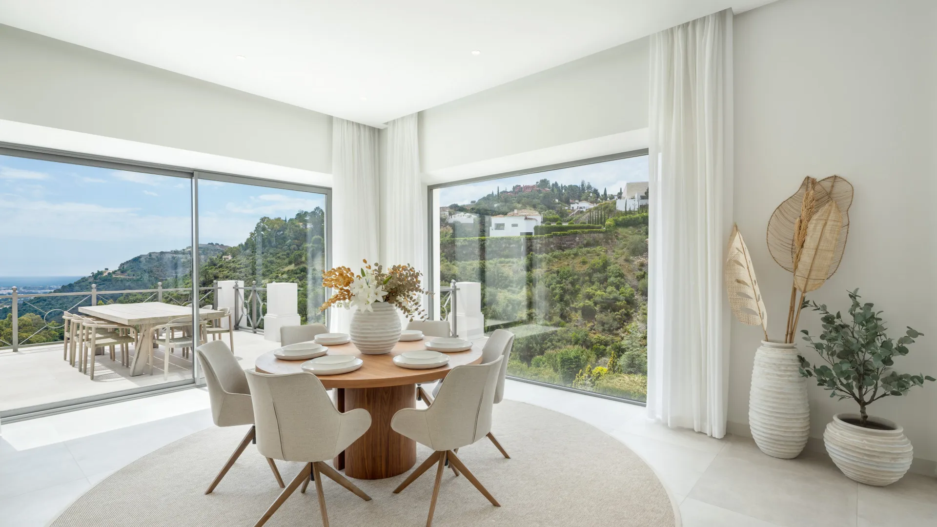 Villa for sale in El Madroñal with 5 bedrooms