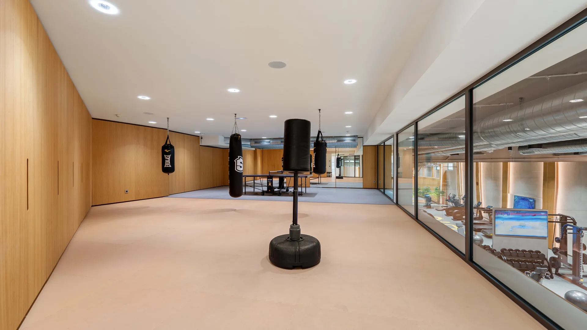 Atico duplex en venta con 4 dormitorios en Epic Marbella