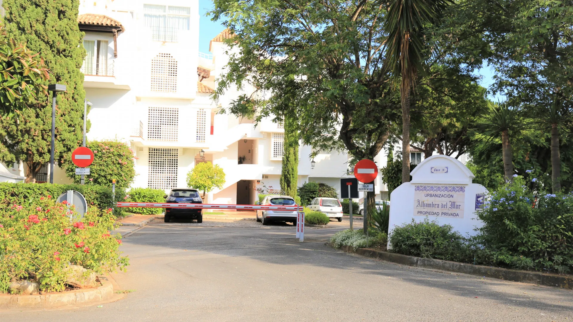 Alhambra del Mar 2 bedrooms apartment for sale