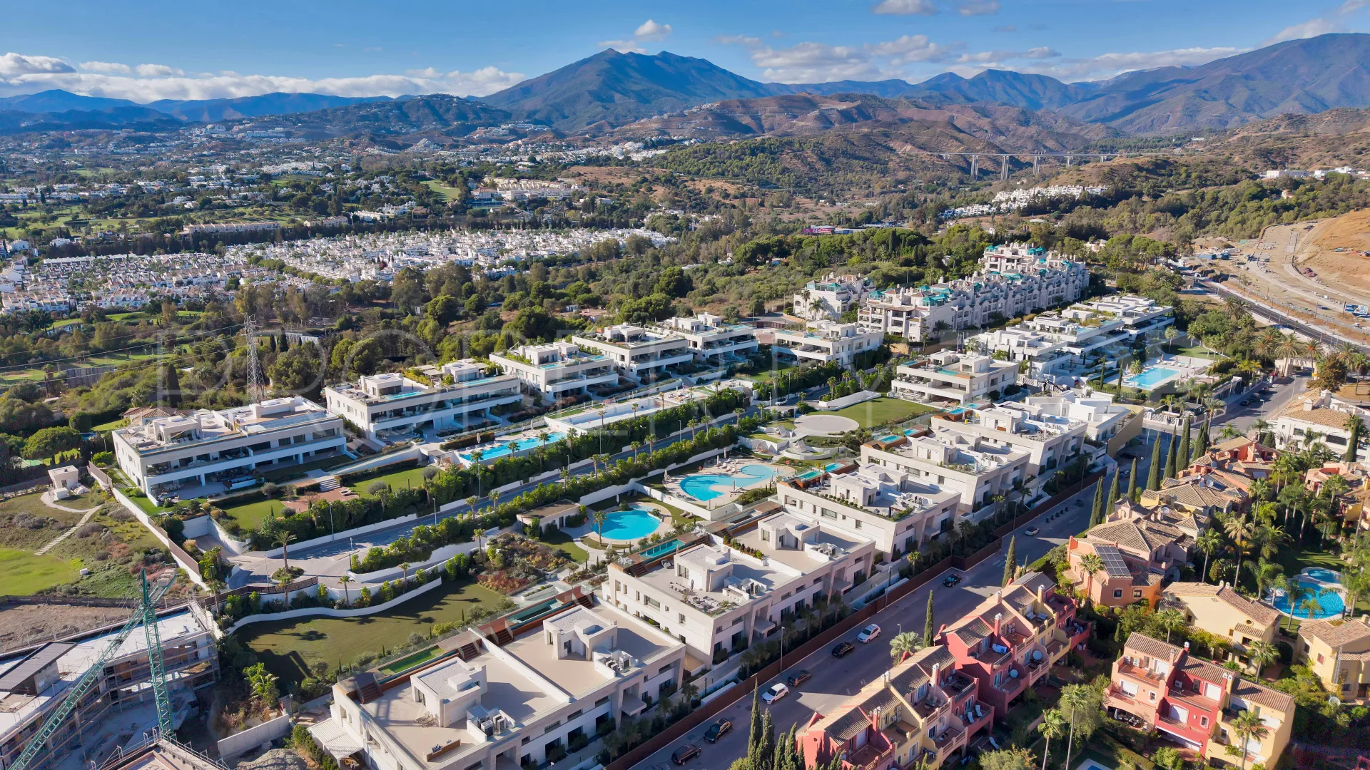 Penthouse in Epic Marbella 3BR, 4BA, 587m², 195m² plot,
