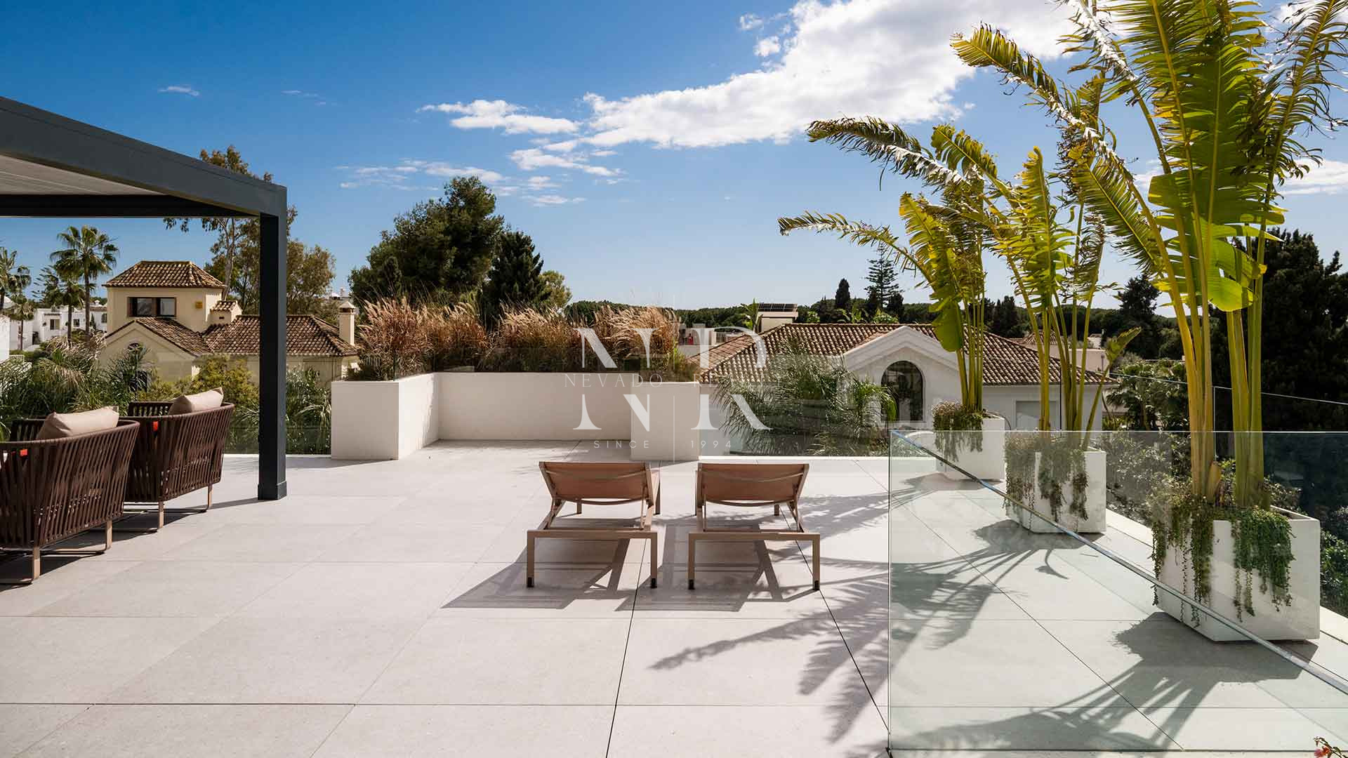 Villa design à vendre dans l'urbanisation Casablanca