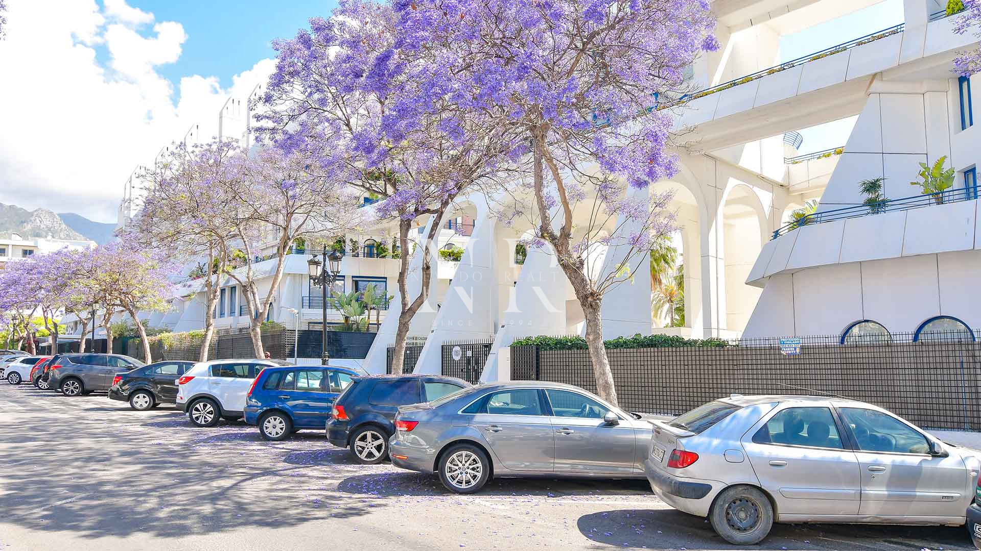 Penthouse dans l'urbanisation Marbella House avec vue sur la mer, en location courte durée