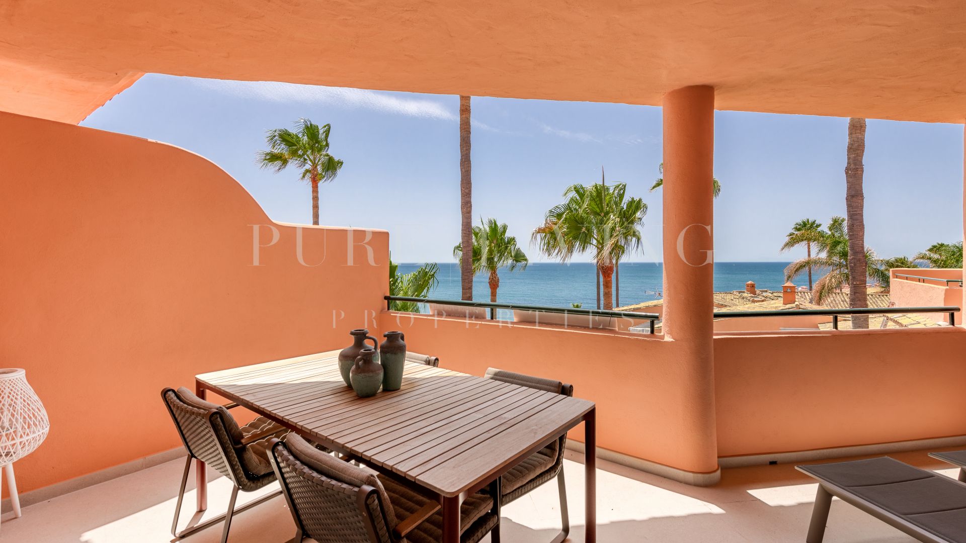 First Line Penthouse In Bermuda Beach Estepona
