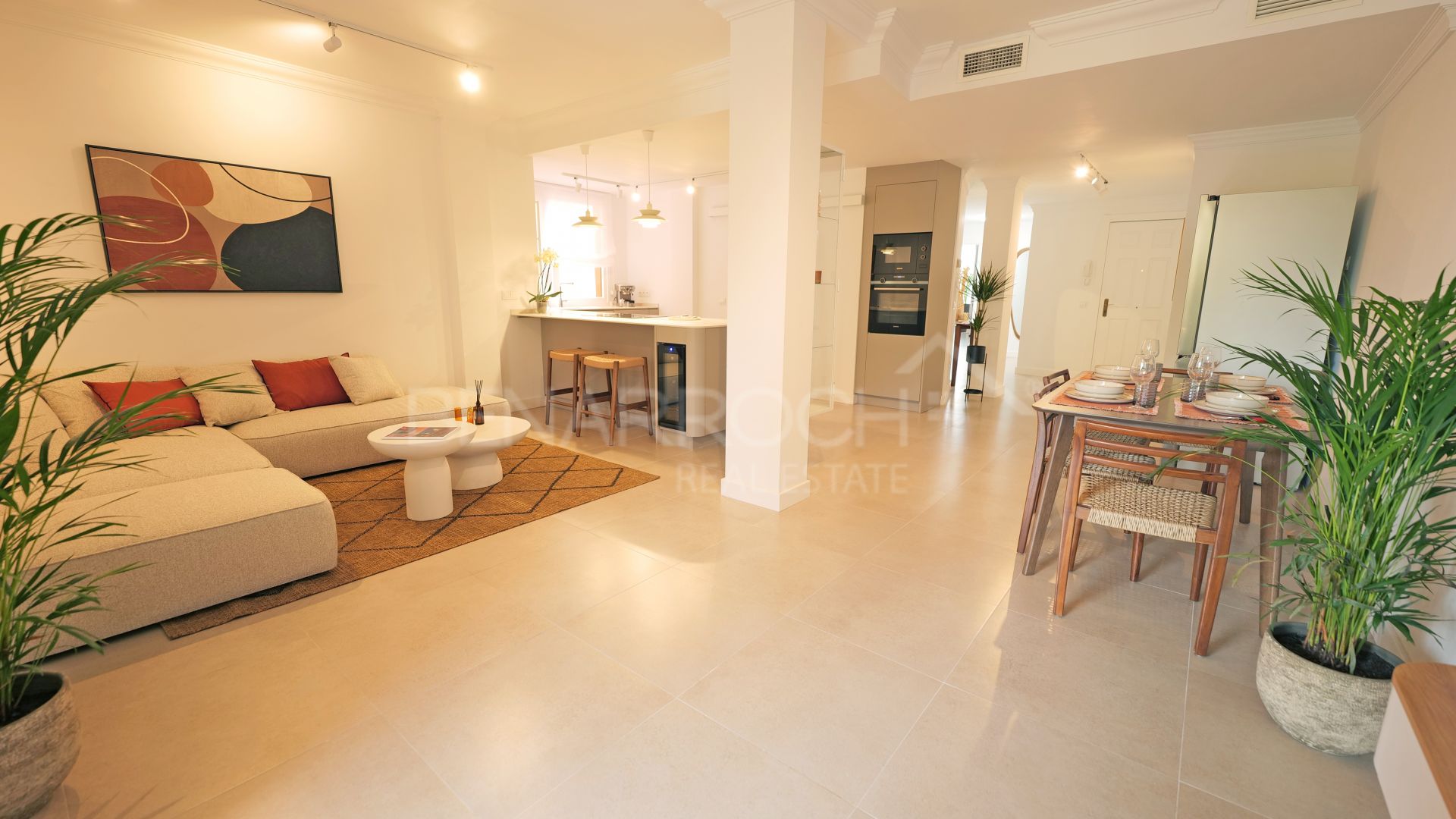 Apartamento reformado en Paraiso Barronal, Nueva Milla de Oro