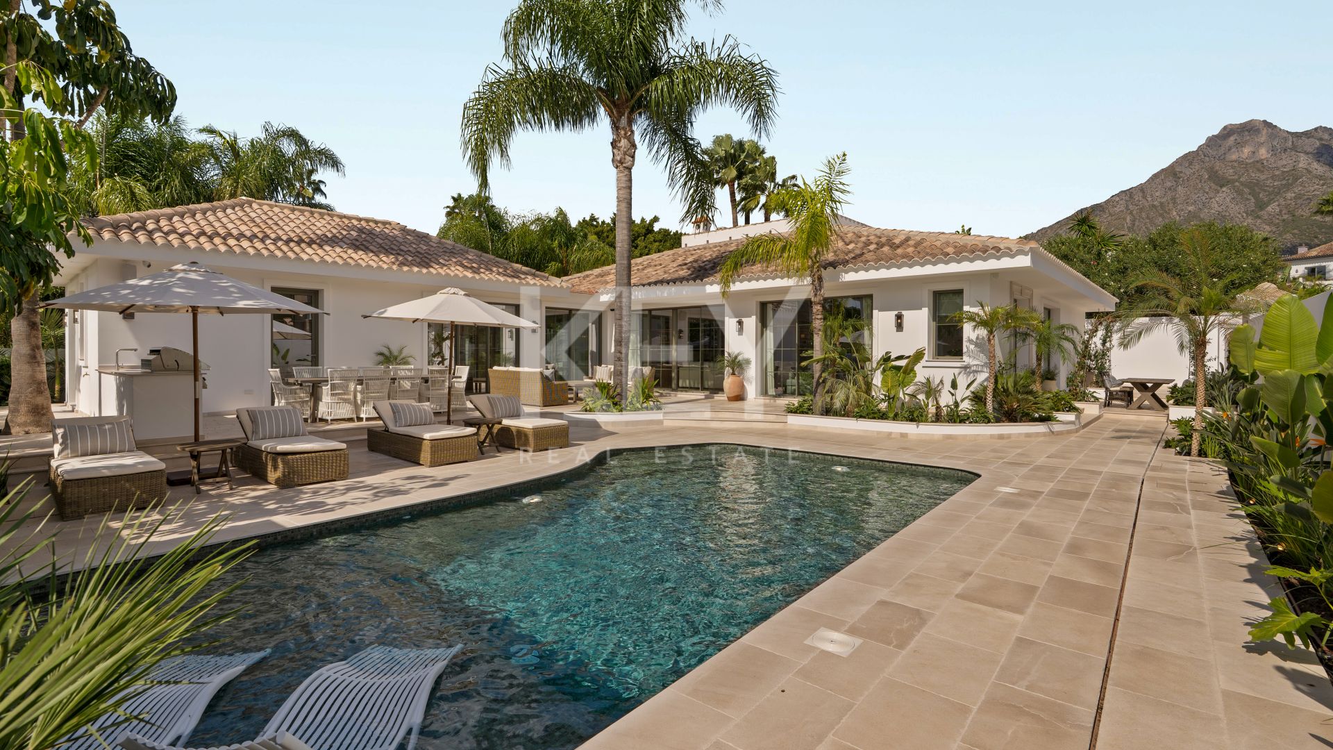 Luxury brand new 5-Bedroom Villa for Sale in Nagüeles, Marbella Golden Mile