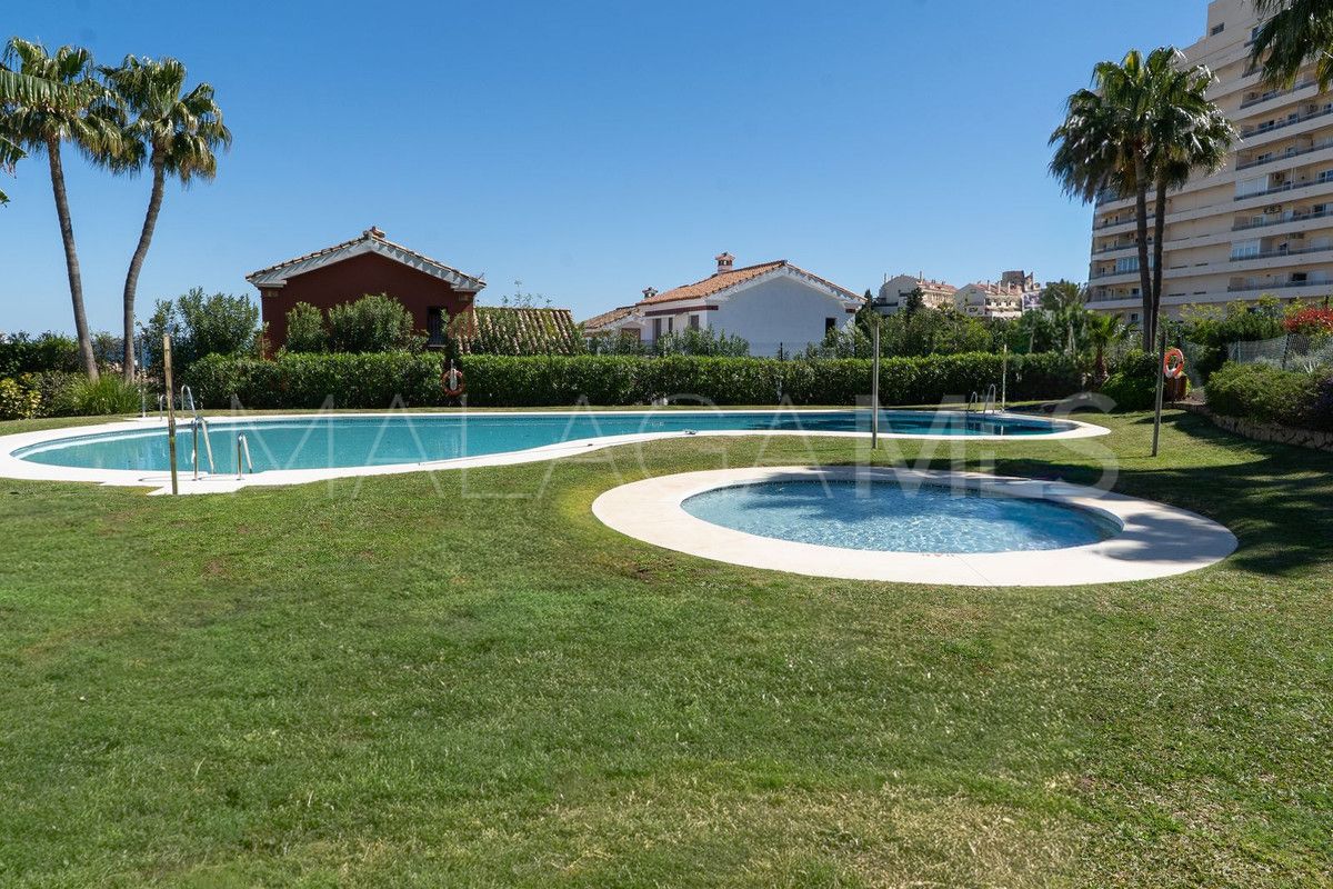 Takvåning for sale in Torrequebrada