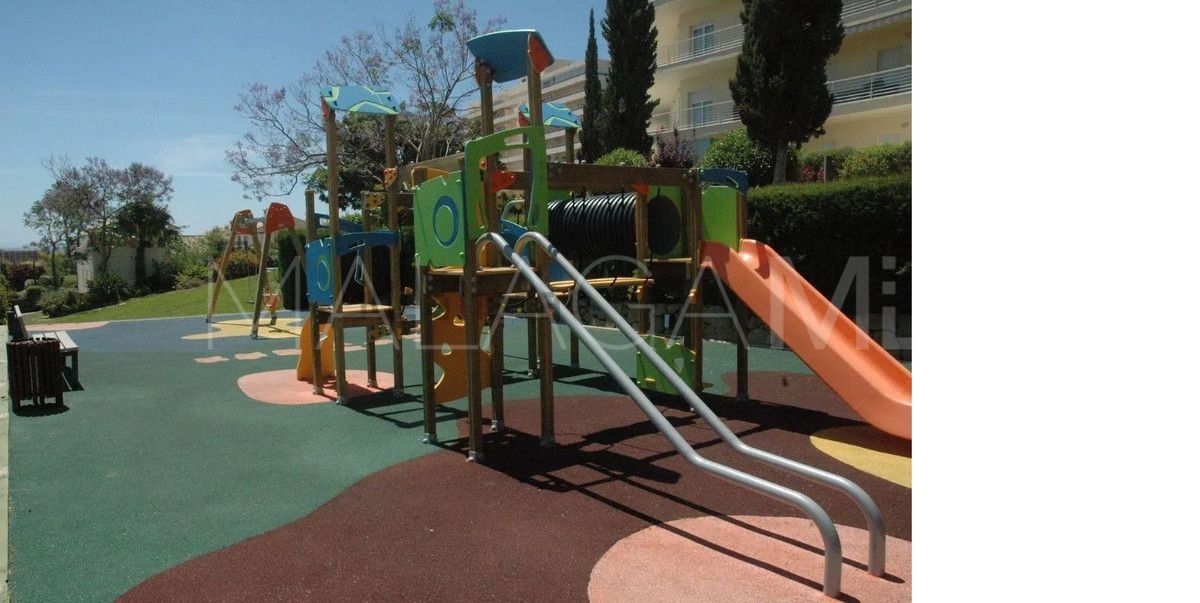 Takvåning for sale in Torrequebrada