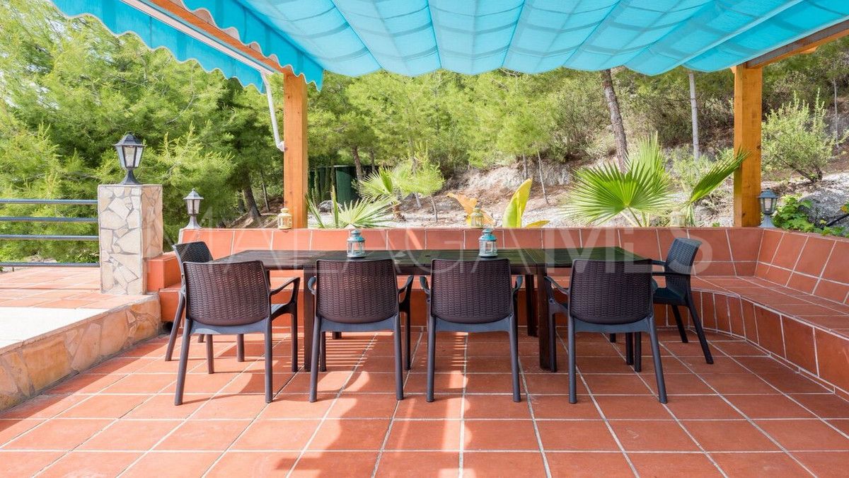 Villa for sale in Nerja