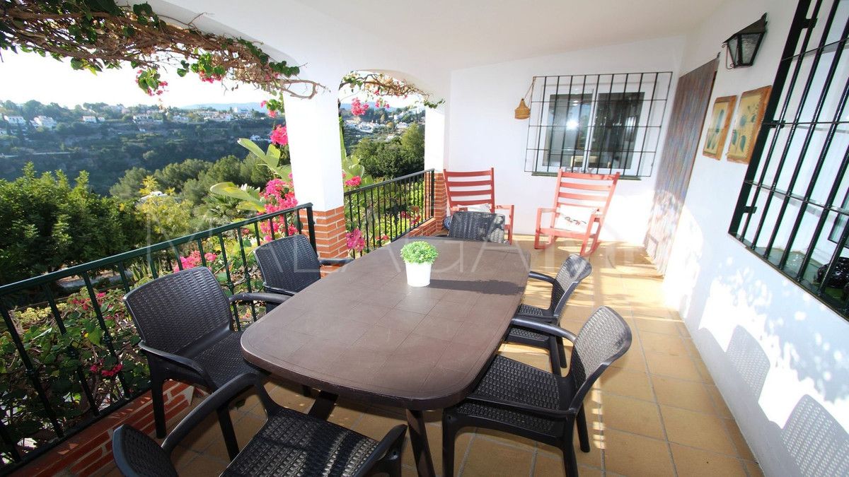 Villa for sale in Nerja