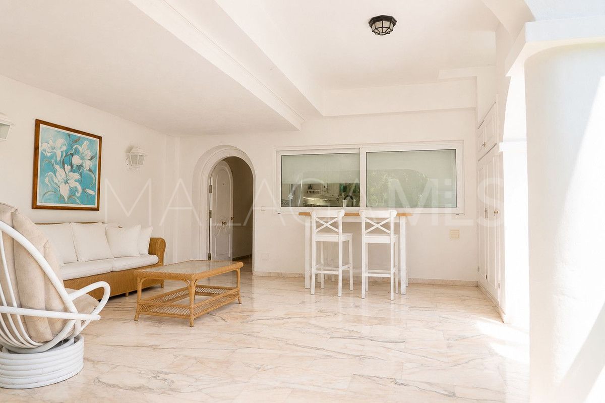 Torrequebrada, adosado with 5 bedrooms for sale