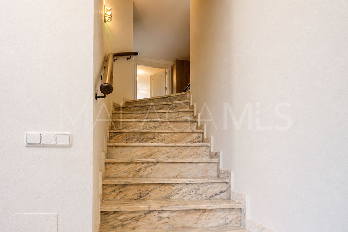 Torrequebrada, adosado with 5 bedrooms for sale