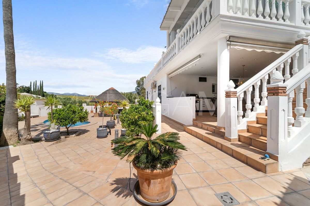 Villa for sale in Mijas