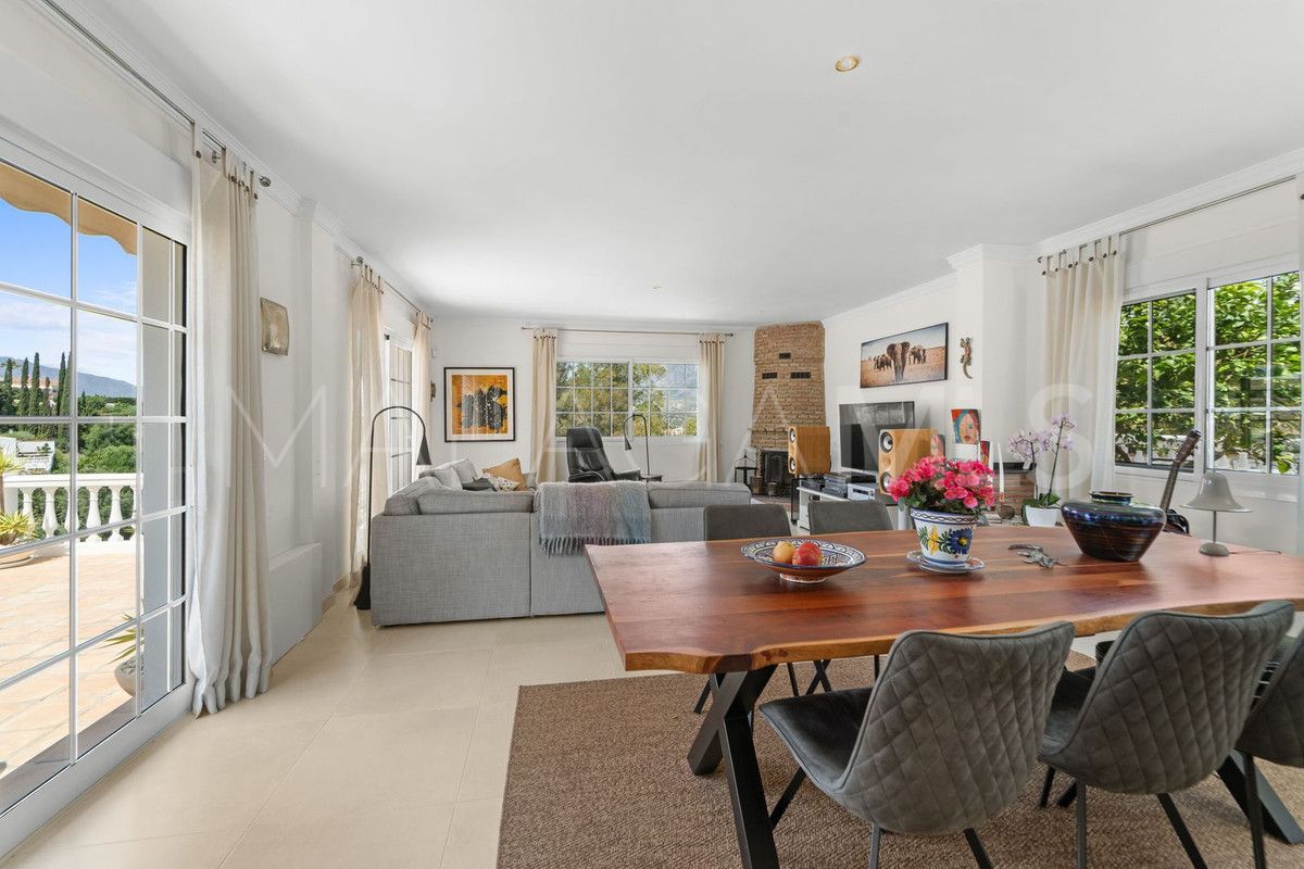 Villa for sale in Mijas