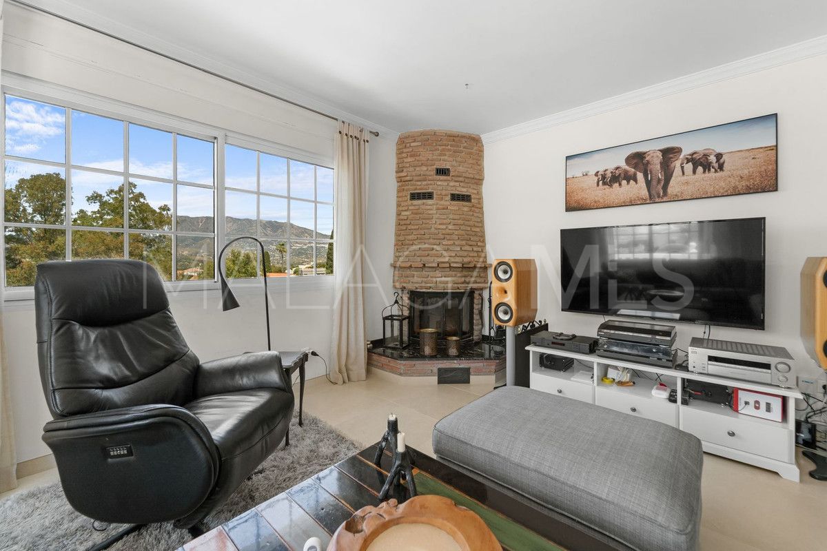 Villa for sale in Mijas