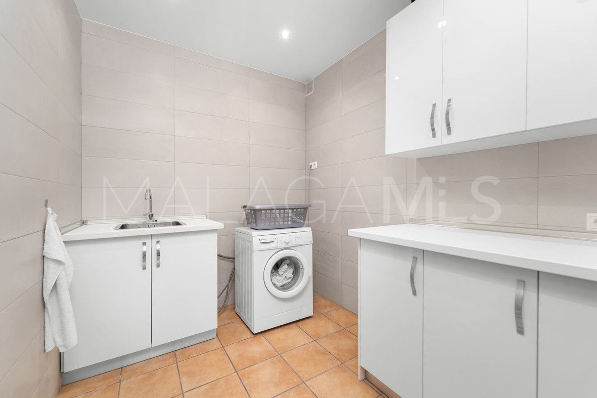 Villa for sale in Mijas