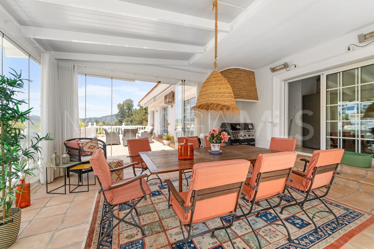 Villa for sale in Mijas