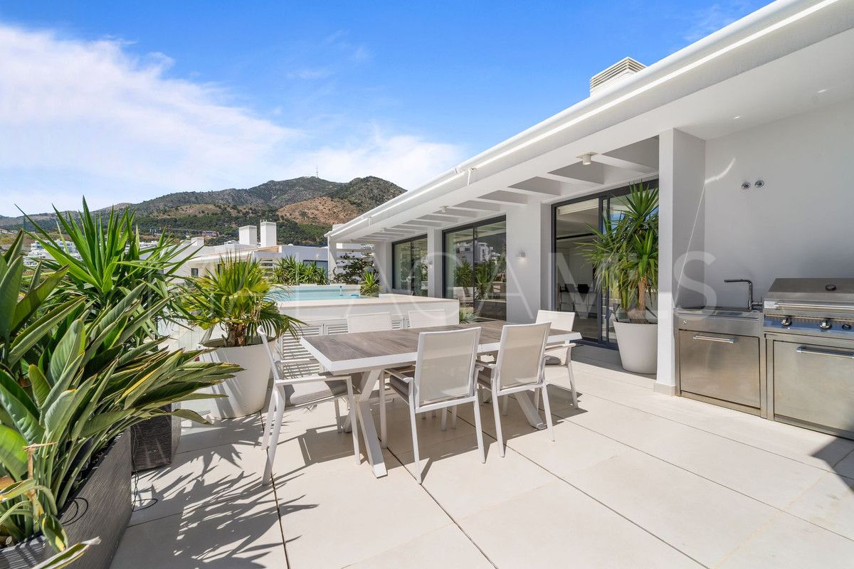 Ático for sale in Fuengirola with 3 bedrooms