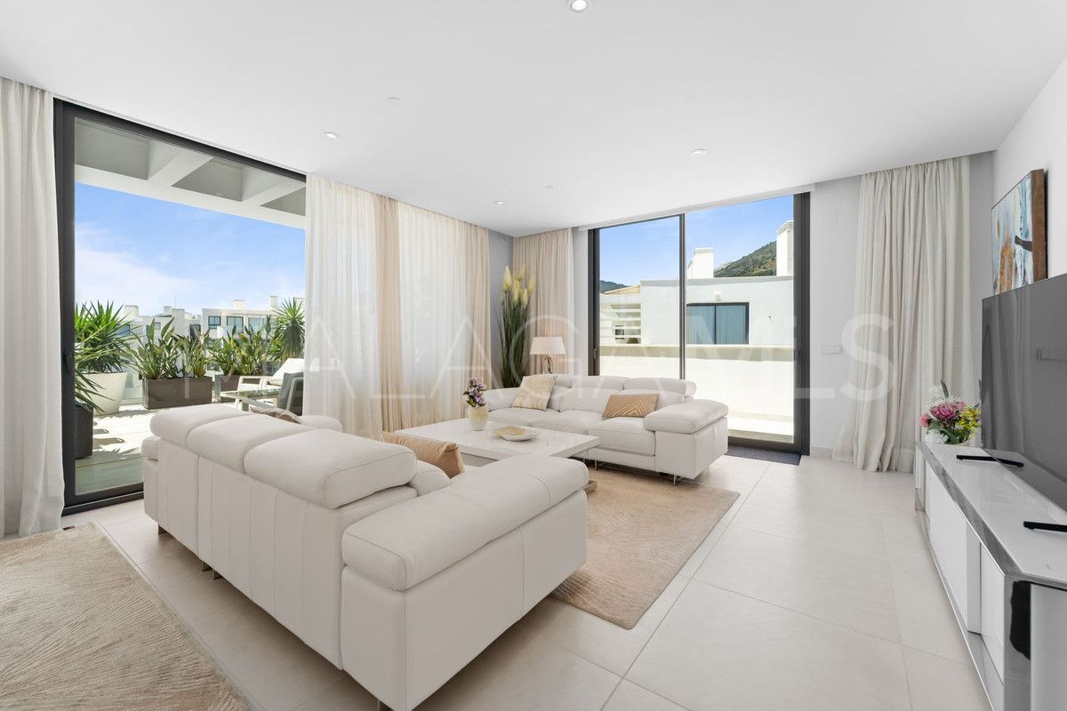 Ático for sale in Fuengirola with 3 bedrooms