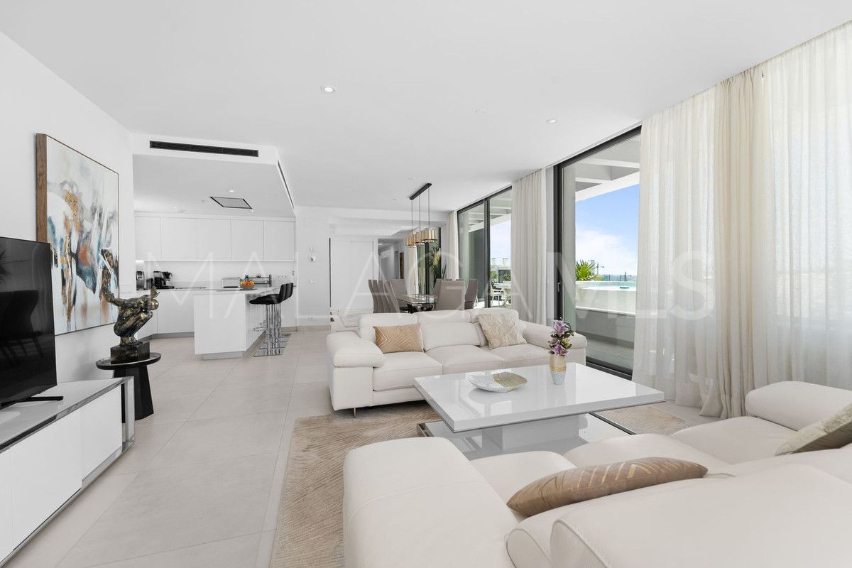 Ático for sale in Fuengirola with 3 bedrooms