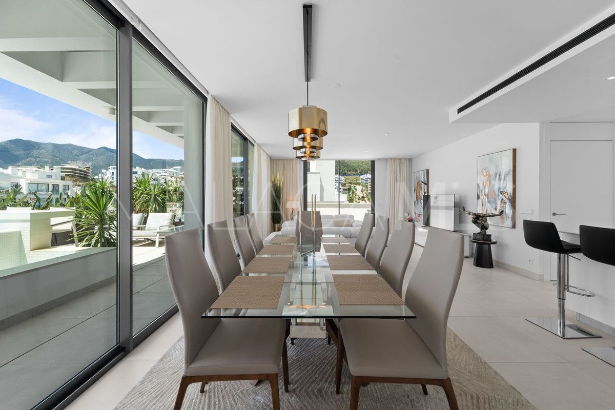 Ático for sale in Fuengirola with 3 bedrooms
