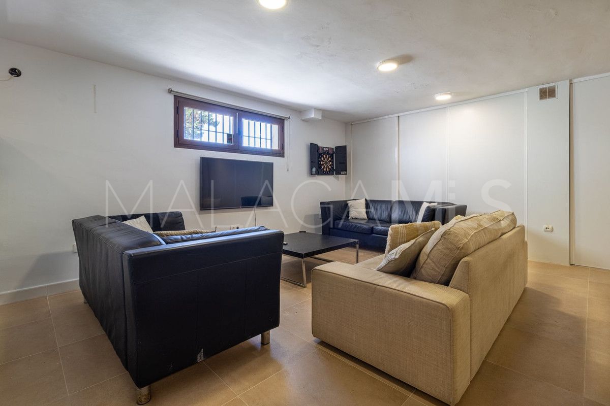 Fuengirola villa for sale