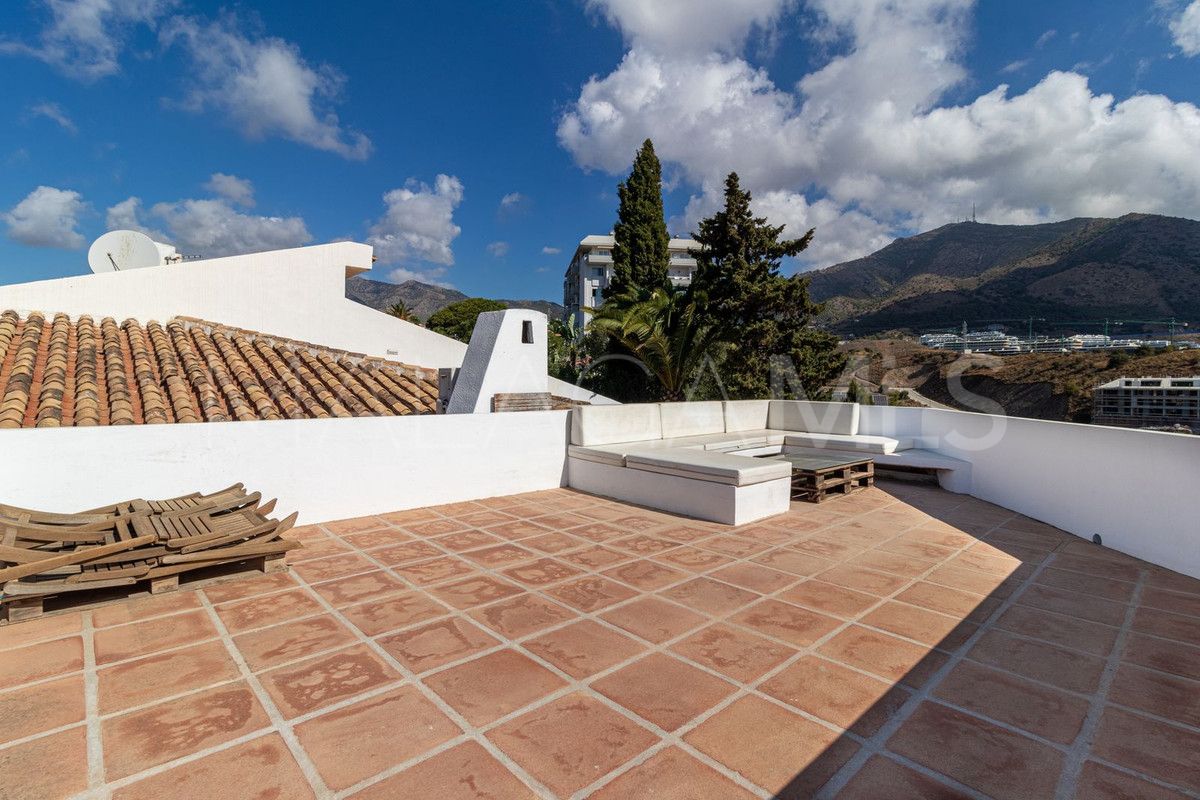 Fuengirola villa for sale