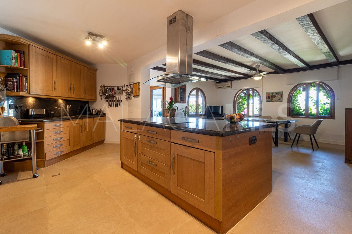 Fuengirola villa for sale