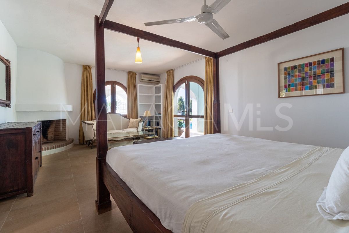 Fuengirola villa for sale