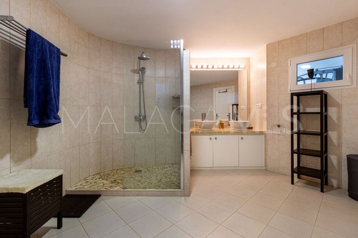 Fuengirola villa for sale