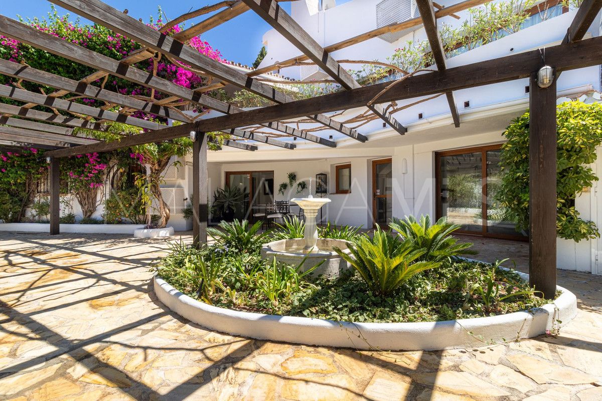 Fuengirola villa for sale