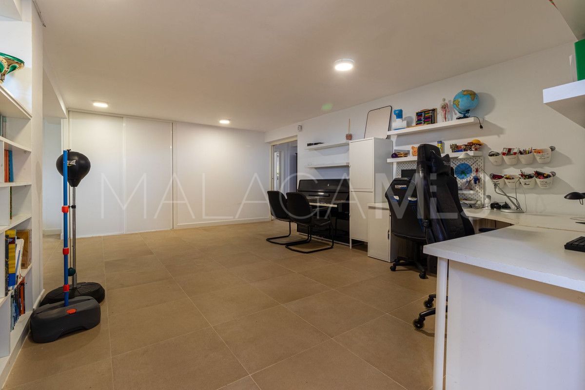 Fuengirola villa for sale