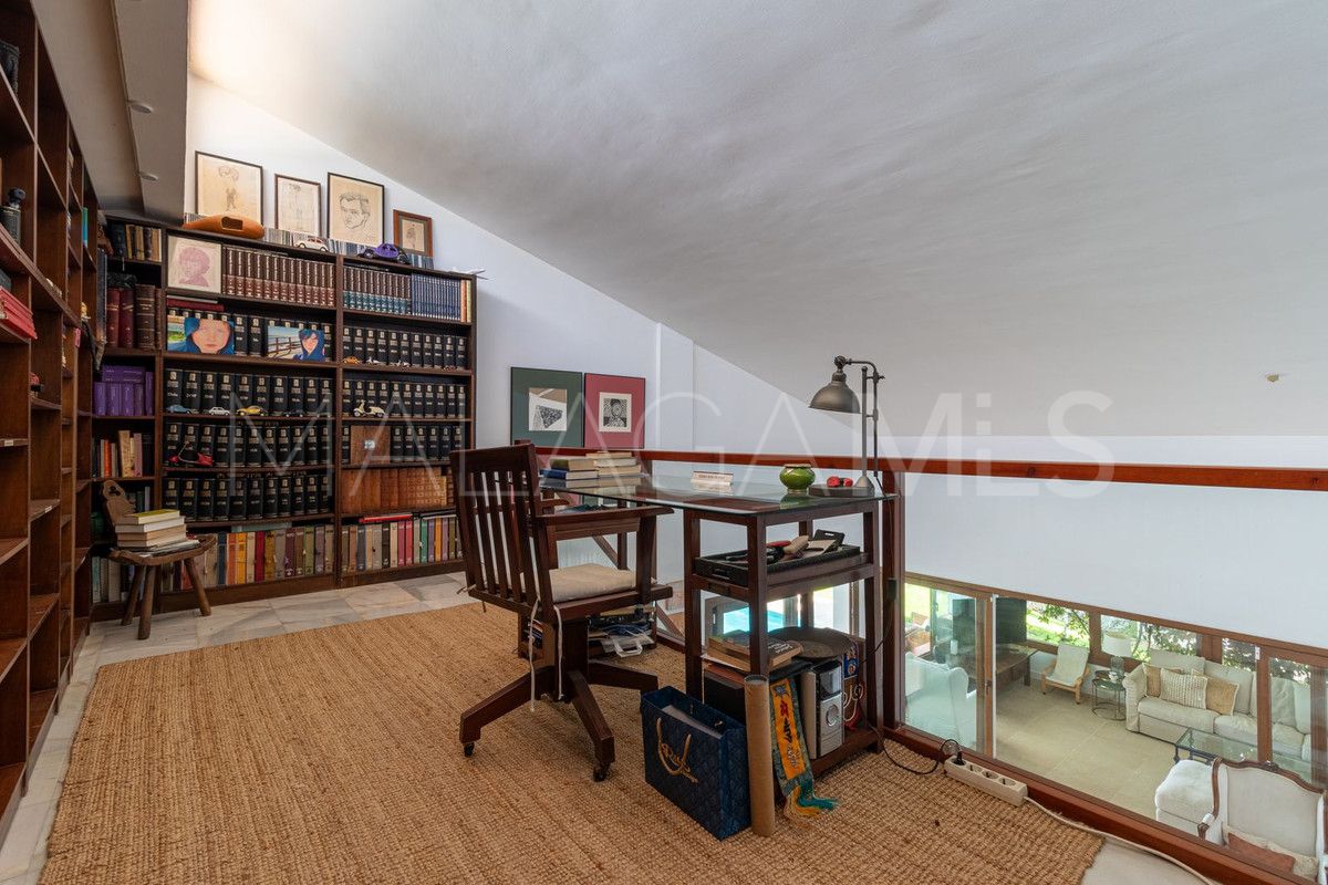 Fuengirola villa for sale