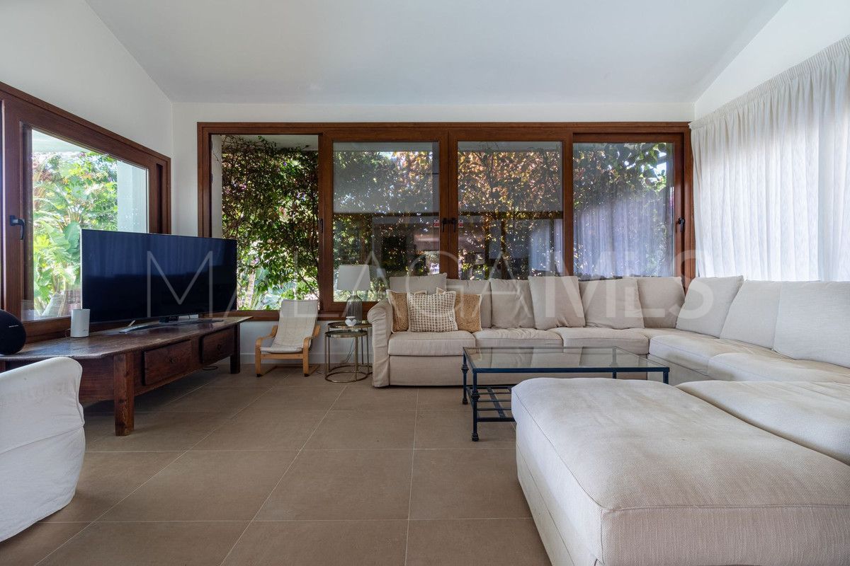 Fuengirola villa for sale