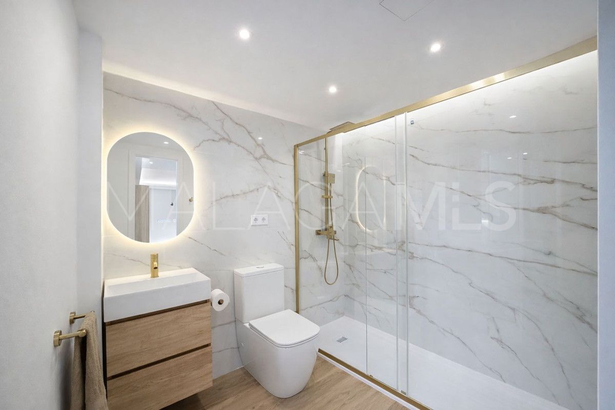 Apartment for sale in Fuengirola with 3 bedrooms