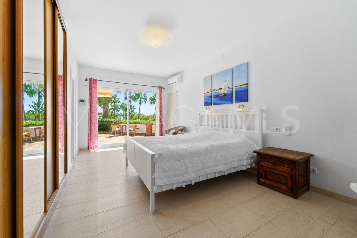 Calahonda, villa for sale with 5 bedrooms