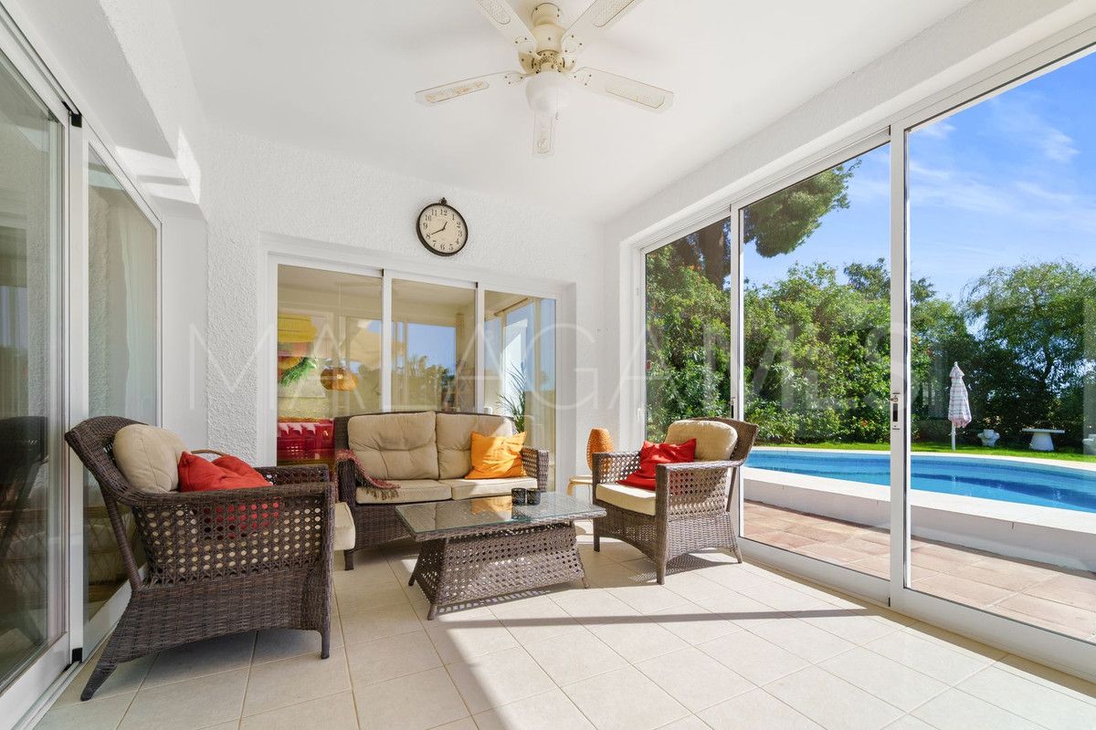 Calahonda, villa for sale with 5 bedrooms