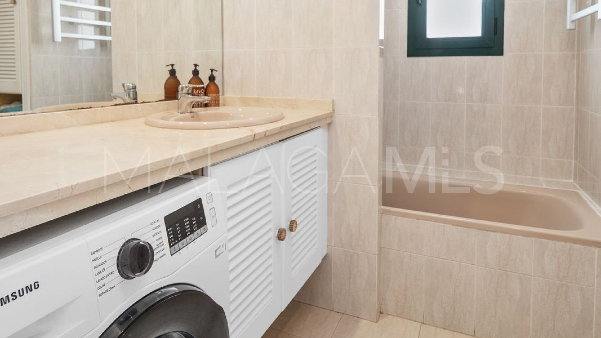 Radhus for sale in Benalmadena