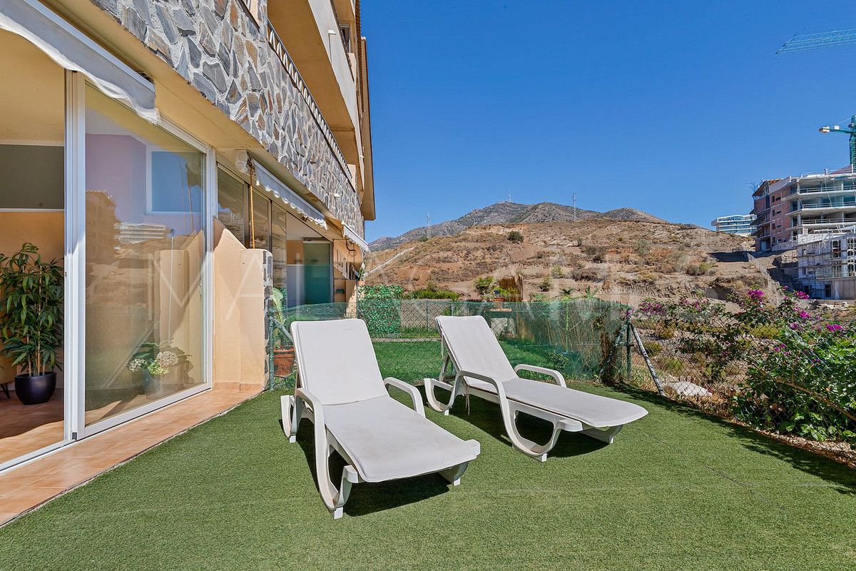 Se vende apartamento planta baja in Fuengirola de 2 bedrooms