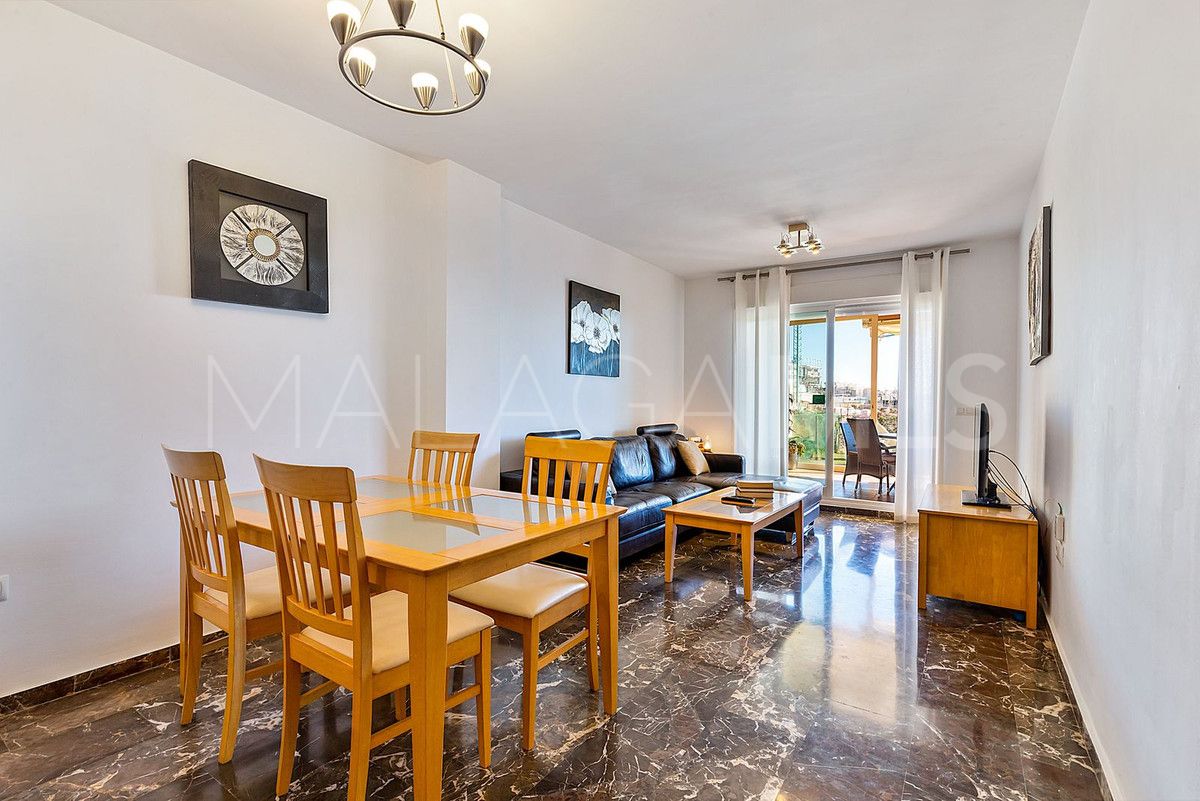 Se vende apartamento planta baja in Fuengirola de 2 bedrooms